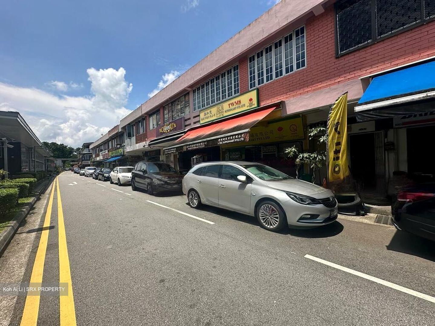 Upper Thomson Road (D26), Shop House #453644061